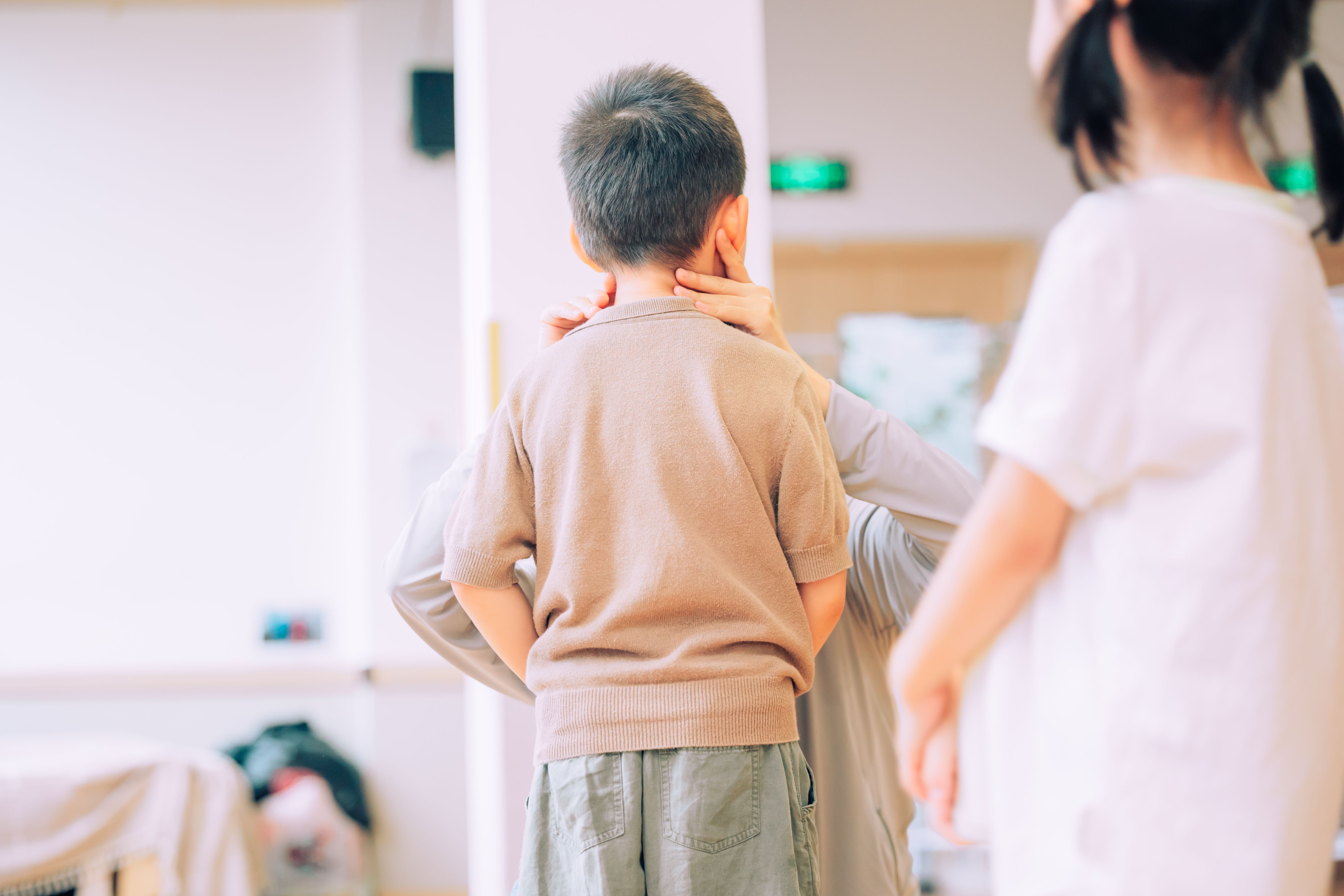 Speech therapy session for child development